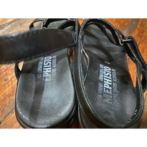 Mephisto black Womens halinka sandal, size 40 EU, size 9 W preloved - Picture 4 of 12